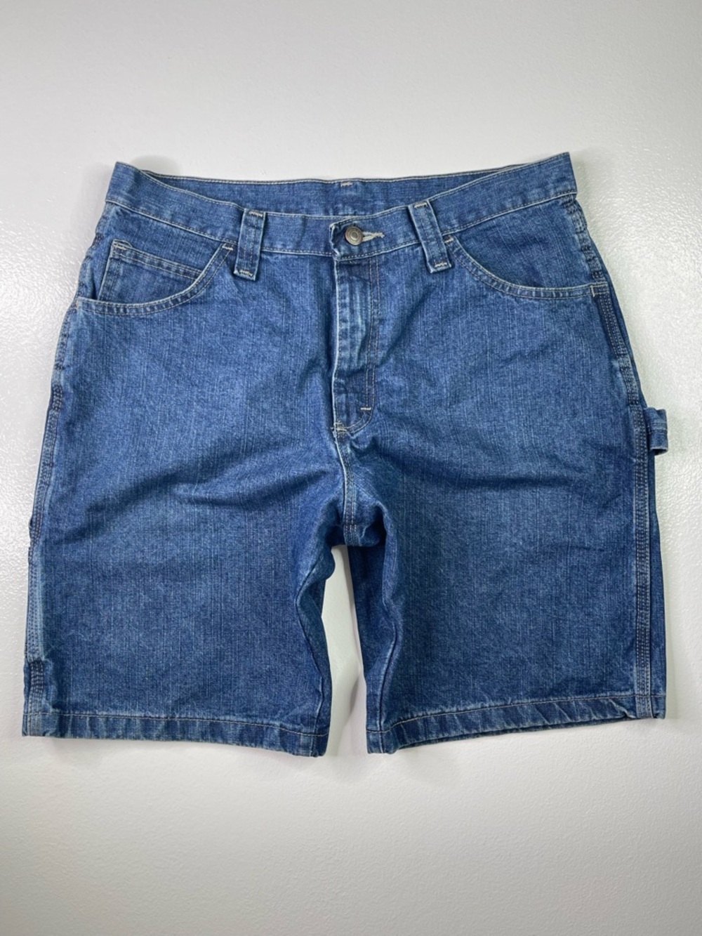 Wrangler Carpenter Denim Medium Wash Utility Shorts Size 32